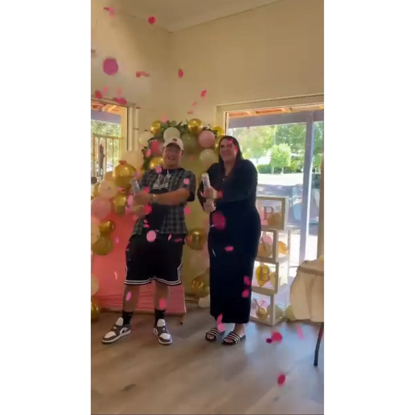 Gender Reveal Confetti Cannon 30cm - Perth Gender Reveals